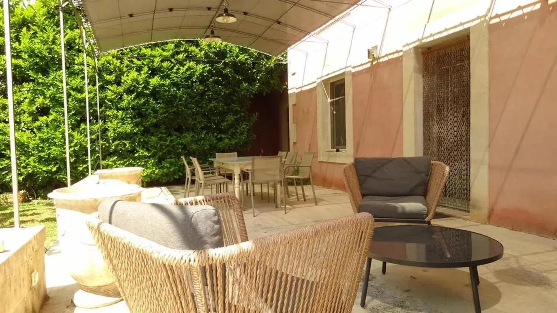 Villa Elegante A Cavaillon Avec Piscine 0*,  France