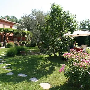  Apartment Tybolea
