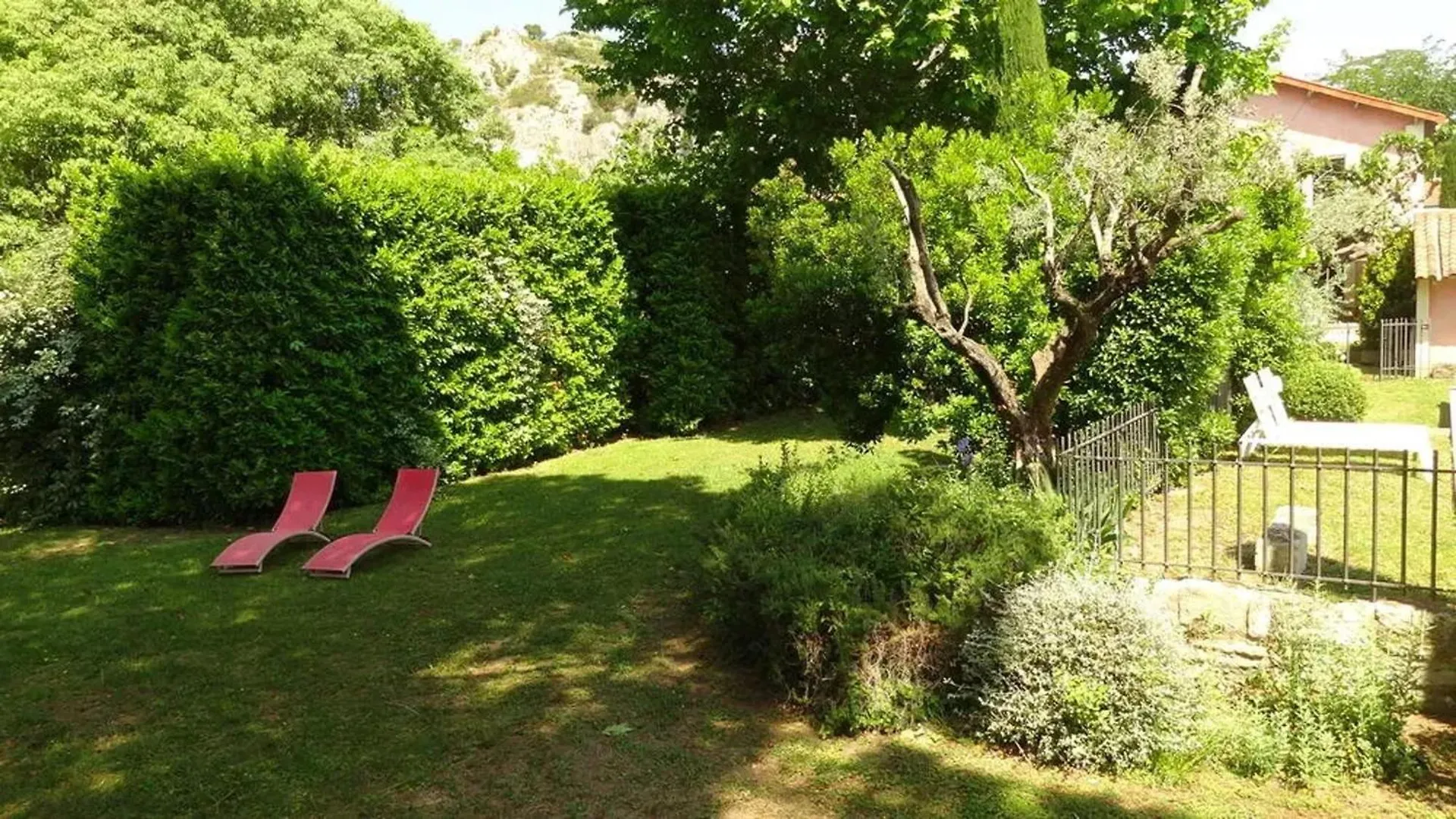 Villa Elegante A Cavaillon Avec Piscine Γαλλία